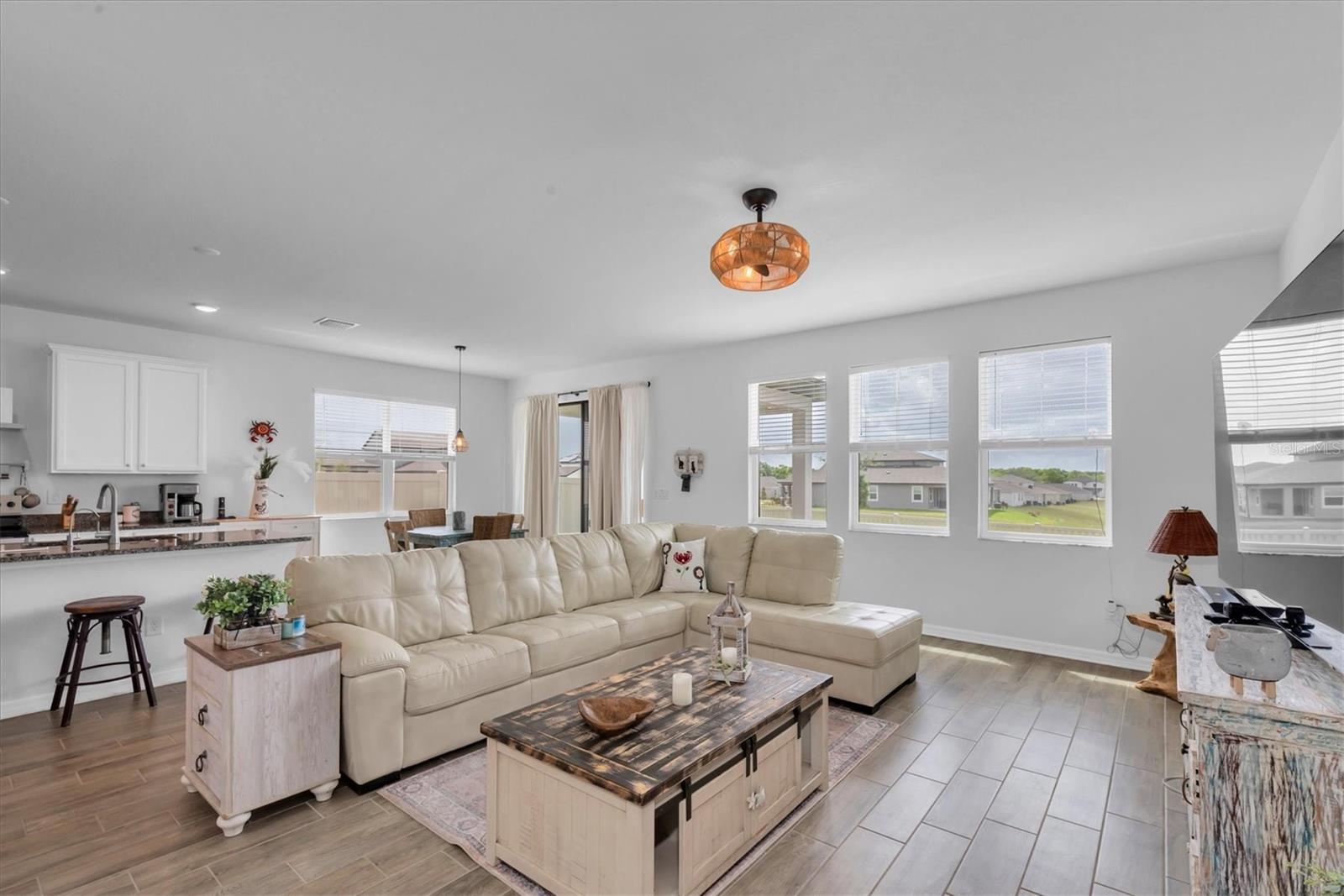 Image 4 of 43 For 12163 Stirrup Drive