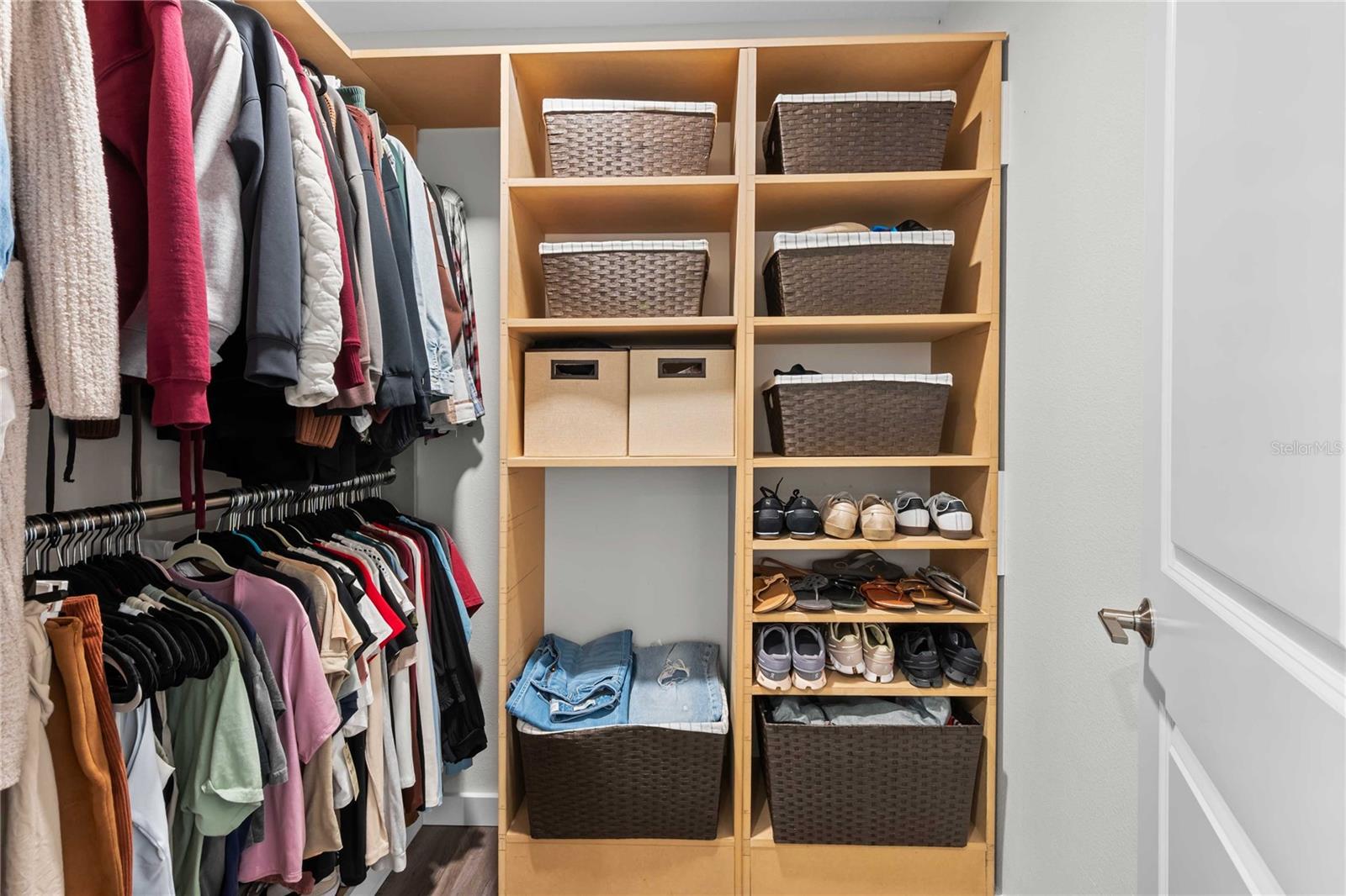 Image 17 of 34 For 12202 Meadow Lane