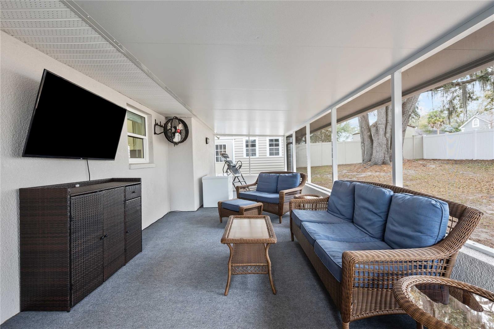 Image 26 of 34 For 12202 Meadow Lane