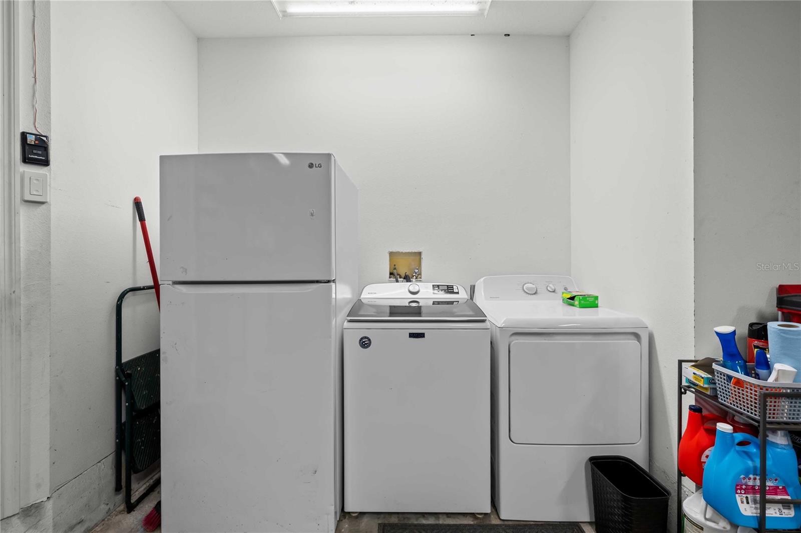 Image 28 of 34 For 12202 Meadow Lane