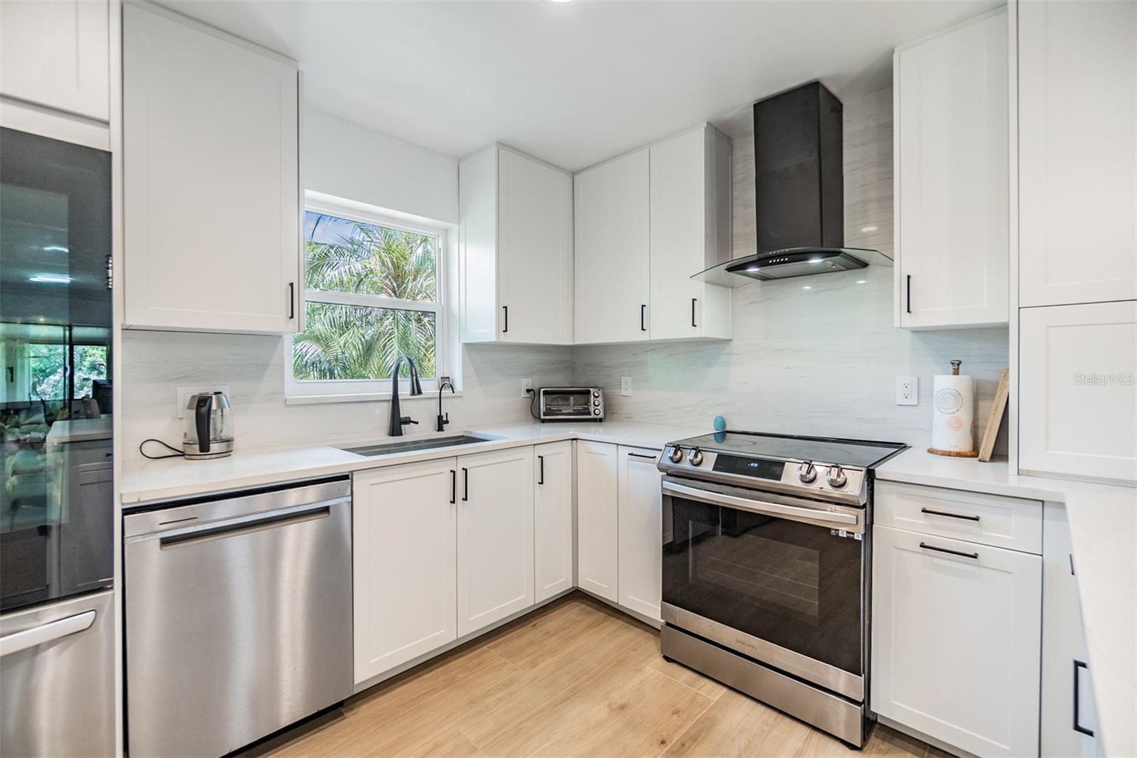 Image 15 of 37 For 1400 Tarpon Woods Boulevard E4