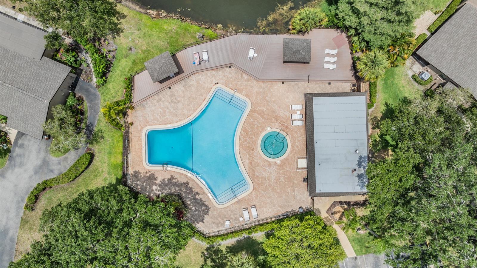 Image 33 of 37 For 1400 Tarpon Woods Boulevard E4