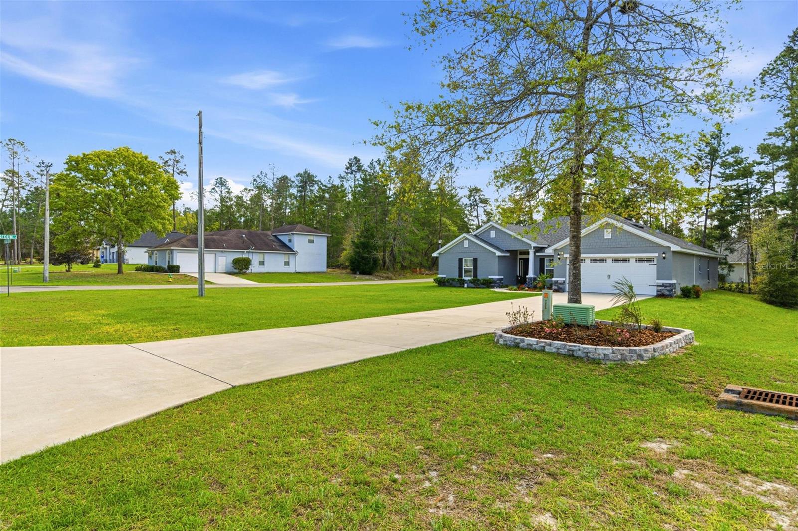 Image 4 of 42 For 47 Village Center Drive