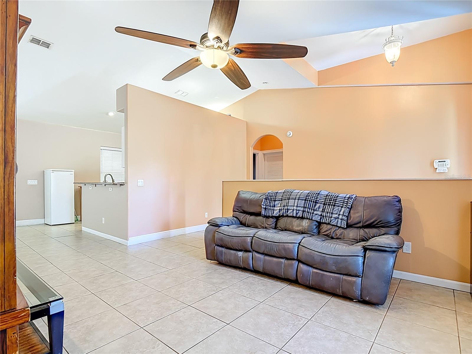 Image 10 of 86 For 2730 68th Avenue Ne