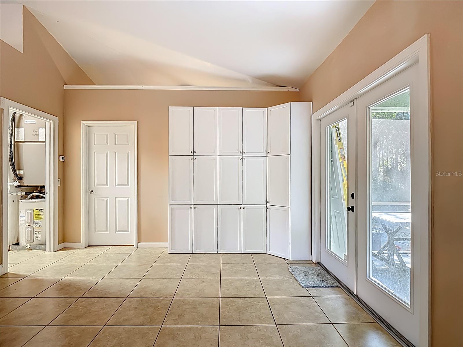 Image 17 of 86 For 2730 68th Avenue Ne