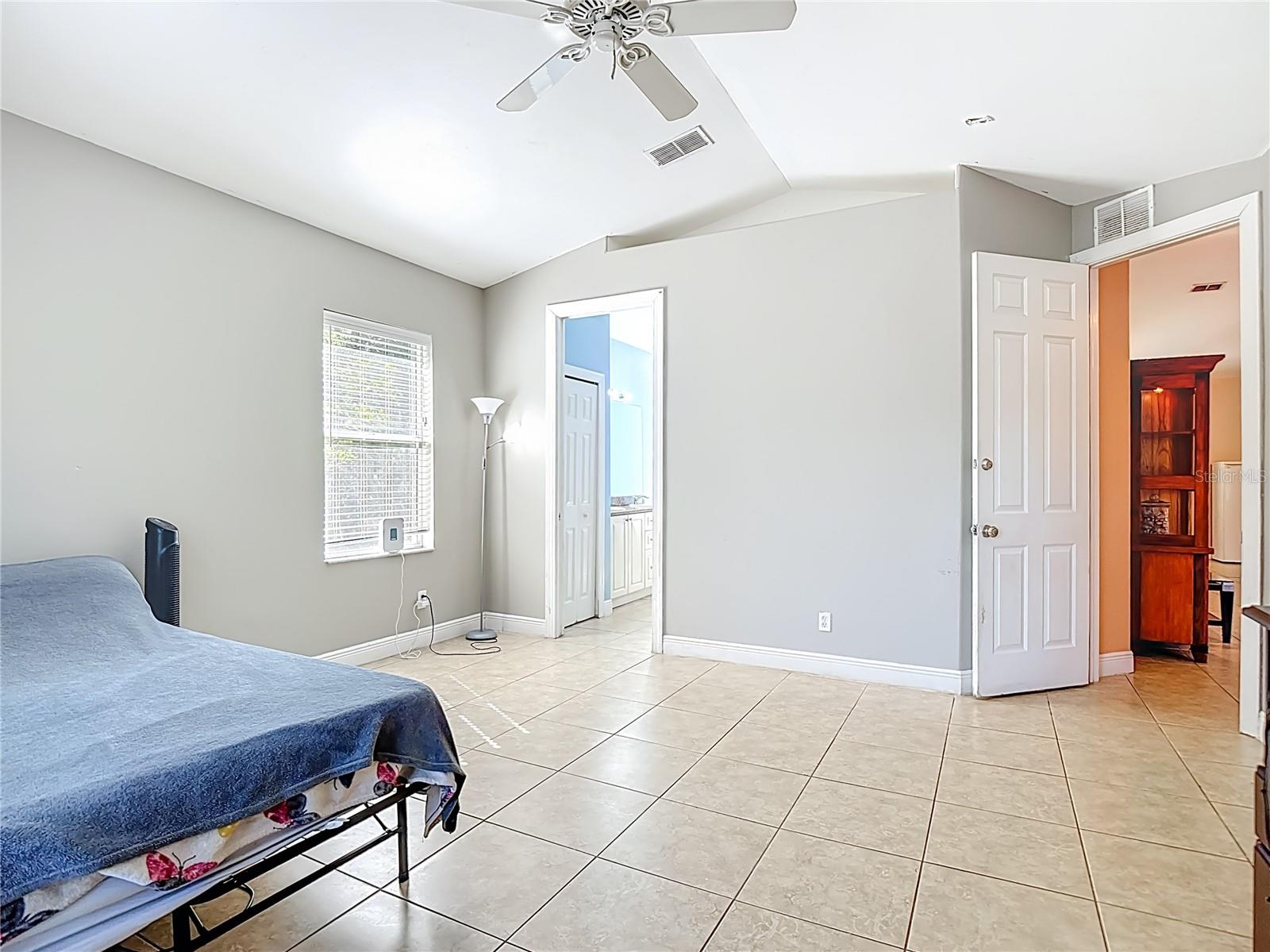 Image 28 of 86 For 2730 68th Avenue Ne