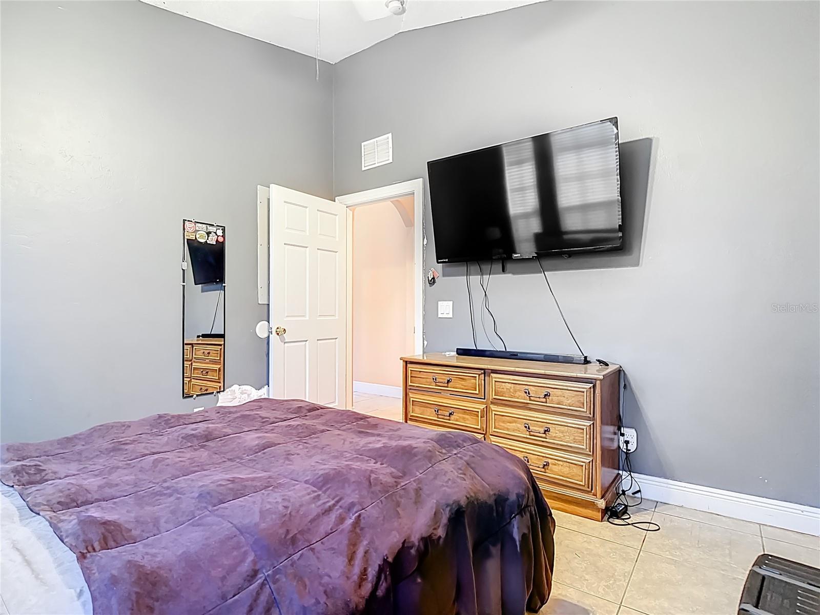 Image 36 of 86 For 2730 68th Avenue Ne