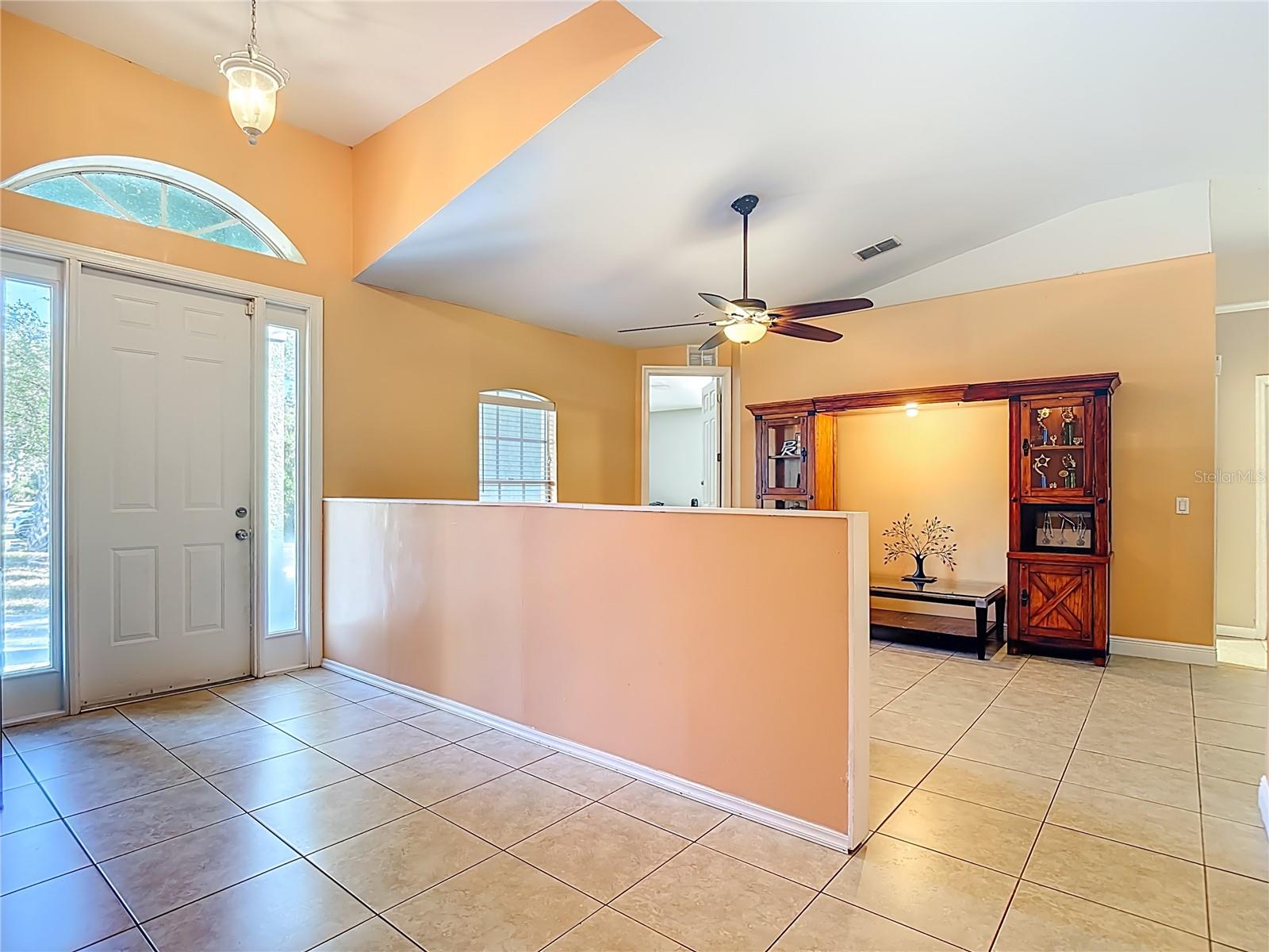 Image 4 of 86 For 2730 68th Avenue Ne