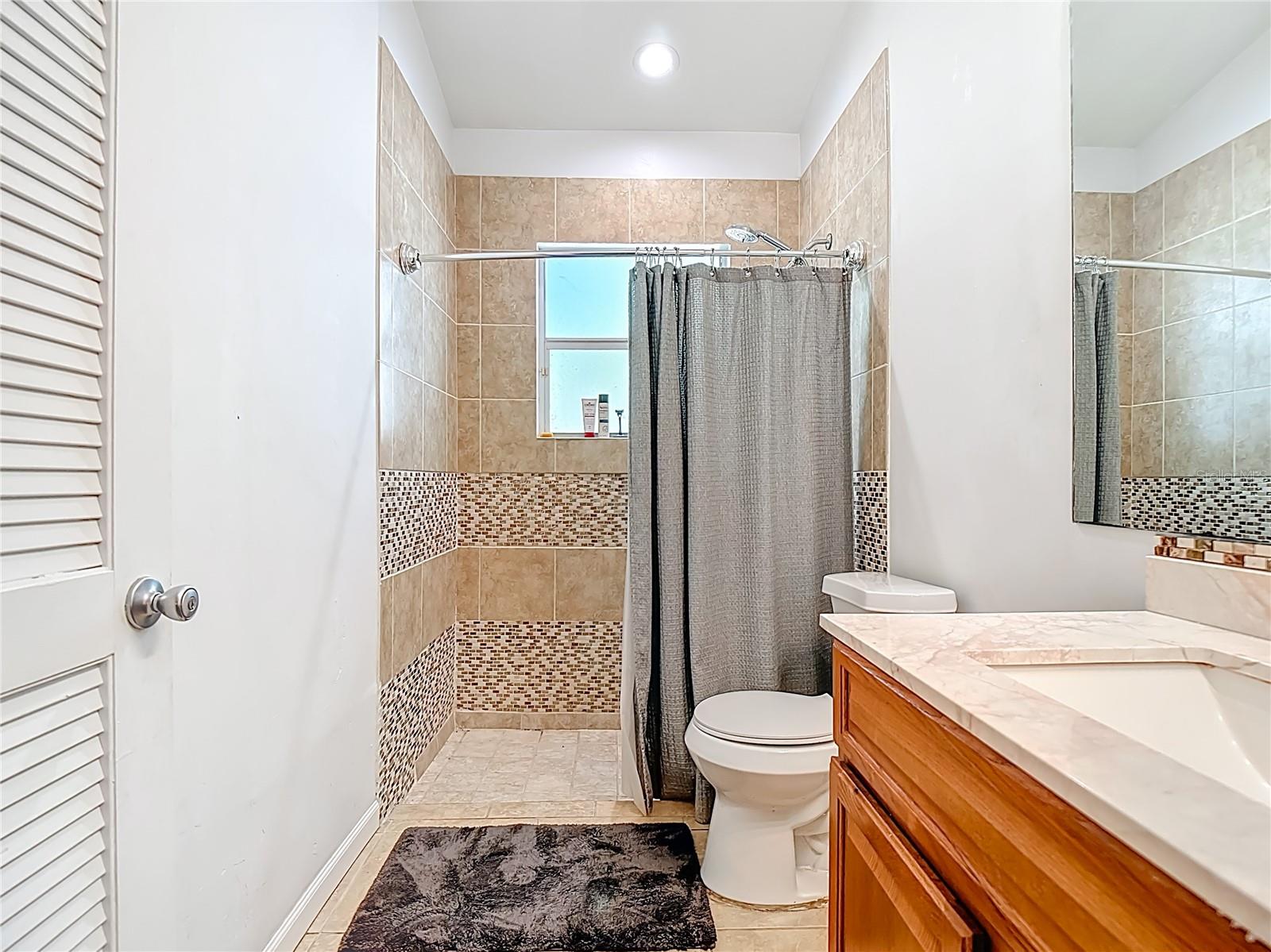 Image 41 of 86 For 2730 68th Avenue Ne