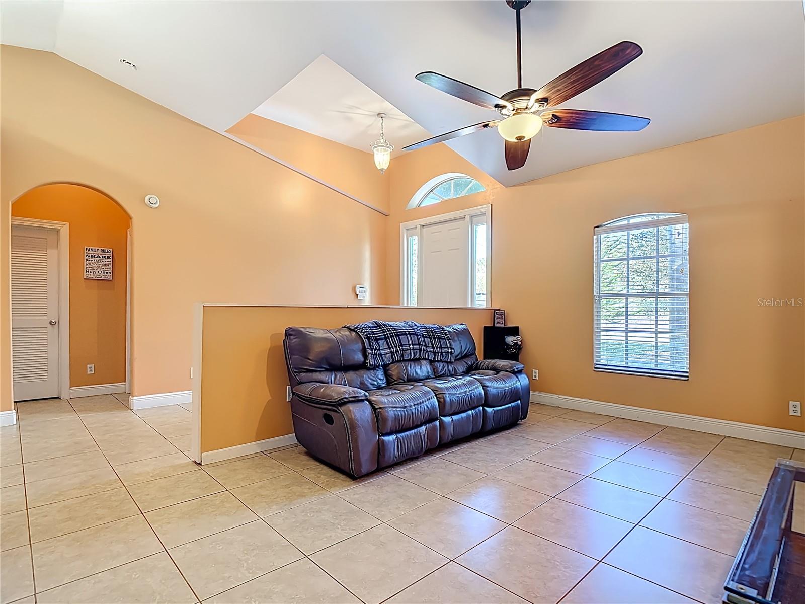 Image 9 of 86 For 2730 68th Avenue Ne