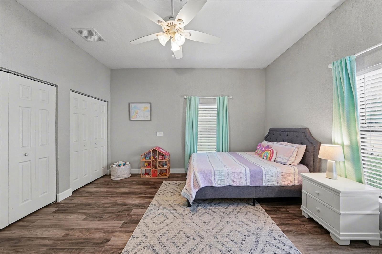 Image 19 of 30 For 6003 Himes Avenue