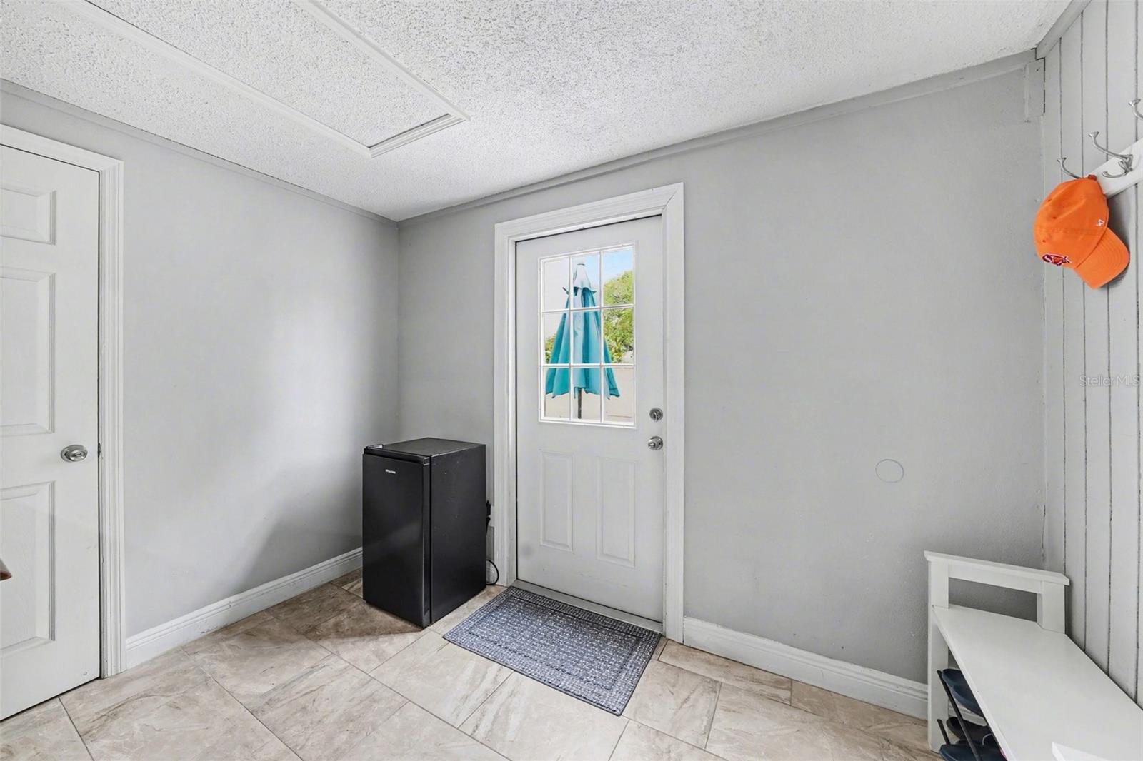 Image 25 of 30 For 6003 Himes Avenue