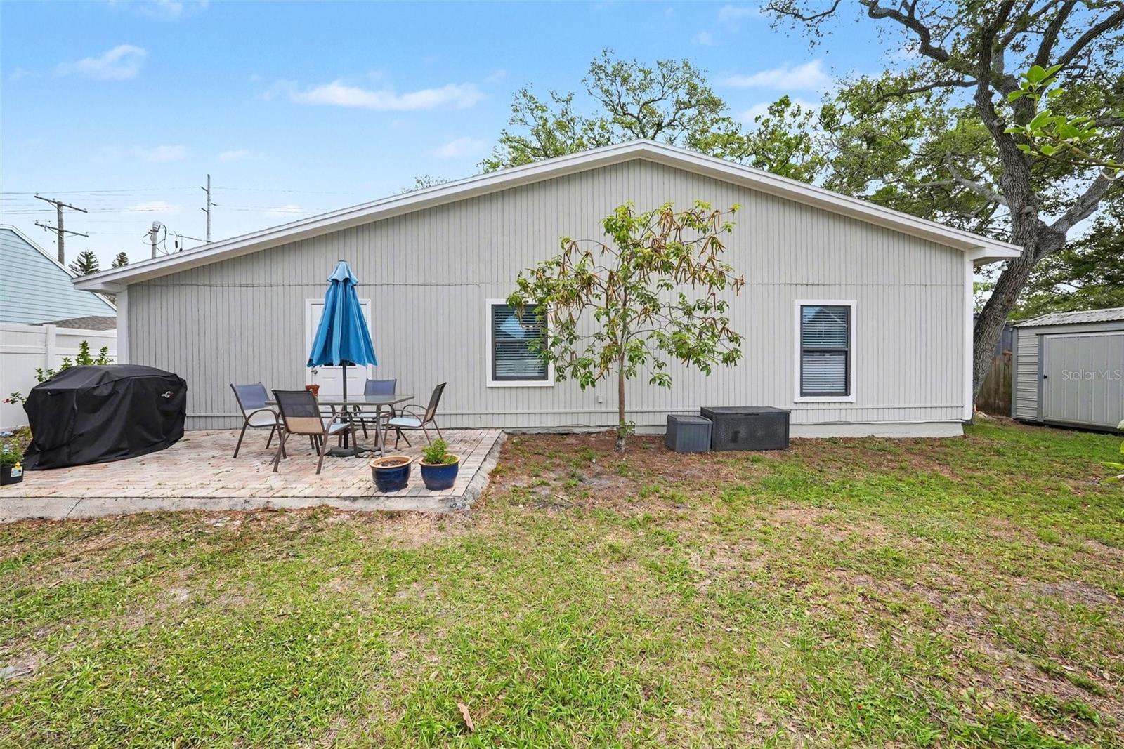 Image 27 of 30 For 6003 Himes Avenue