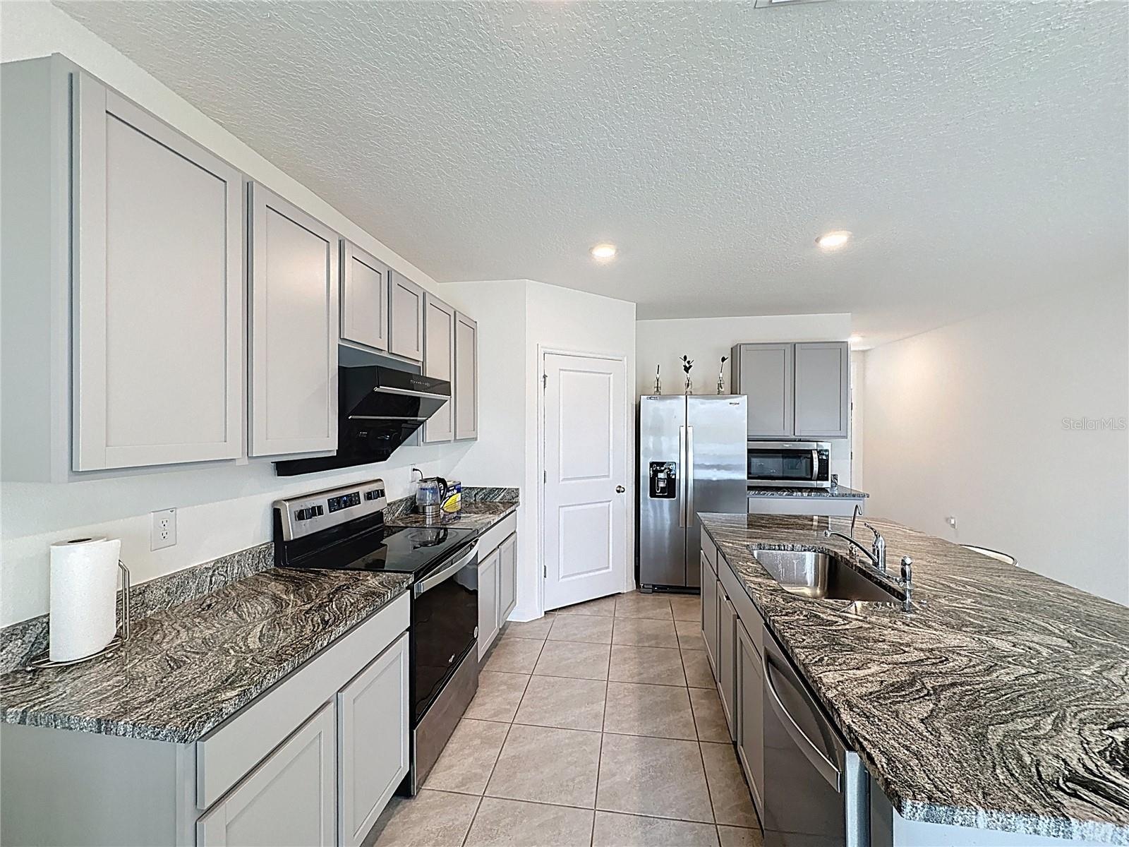 Image 10 of 43 For 8379 Ender Hills Drive