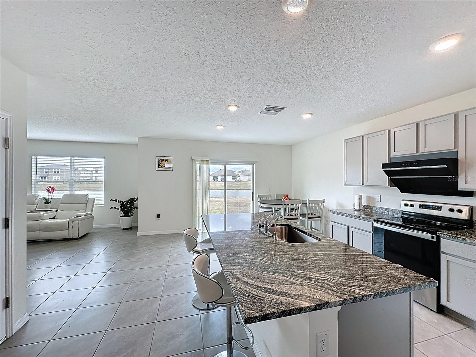 Image 11 of 43 For 8379 Ender Hills Drive