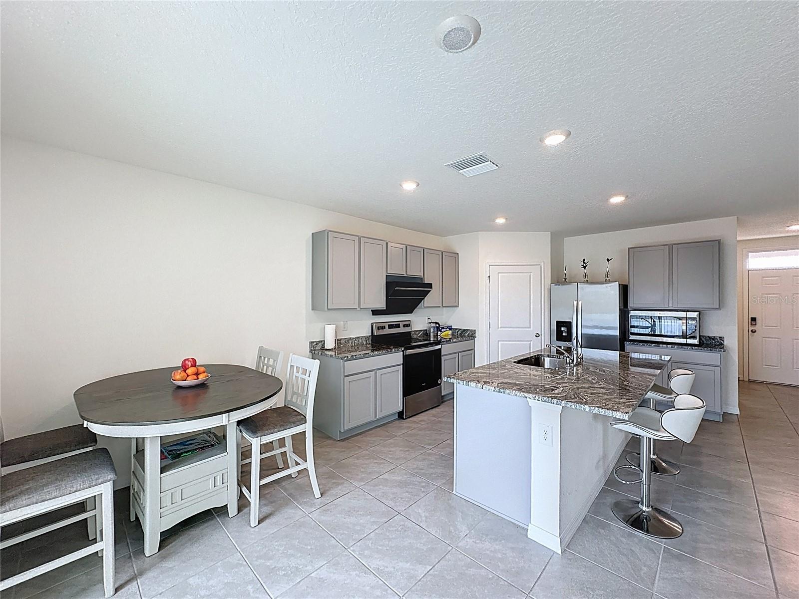 Image 13 of 43 For 8379 Ender Hills Drive