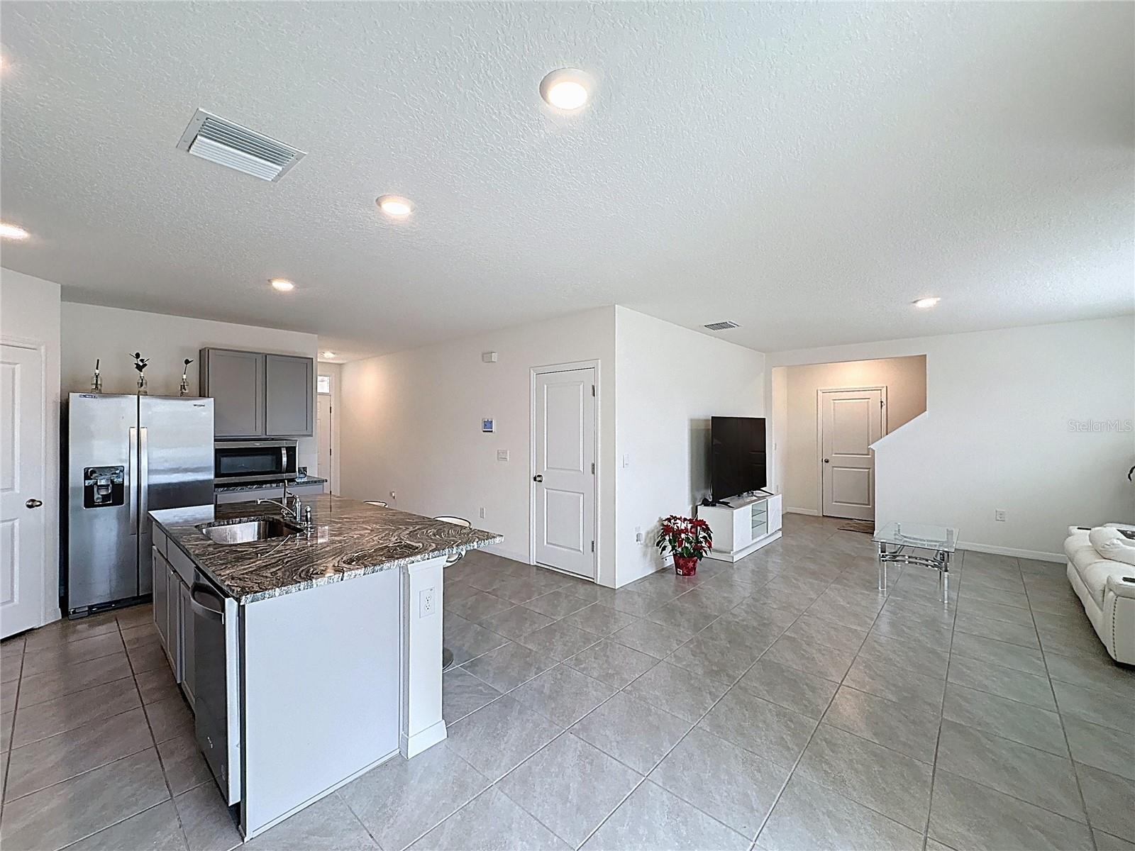 Image 8 of 43 For 8379 Ender Hills Drive