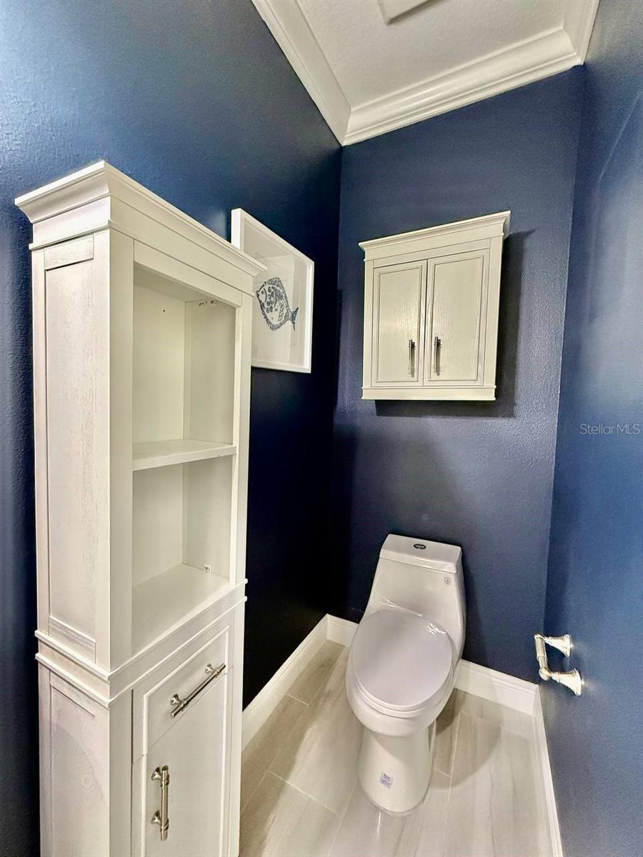 Image 17 of 39 For 505 Tampania Avenue 5