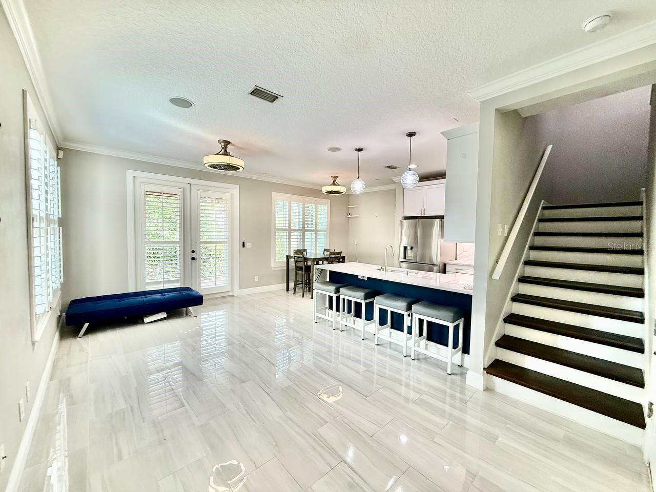 Image 6 of 39 For 505 Tampania Avenue 5