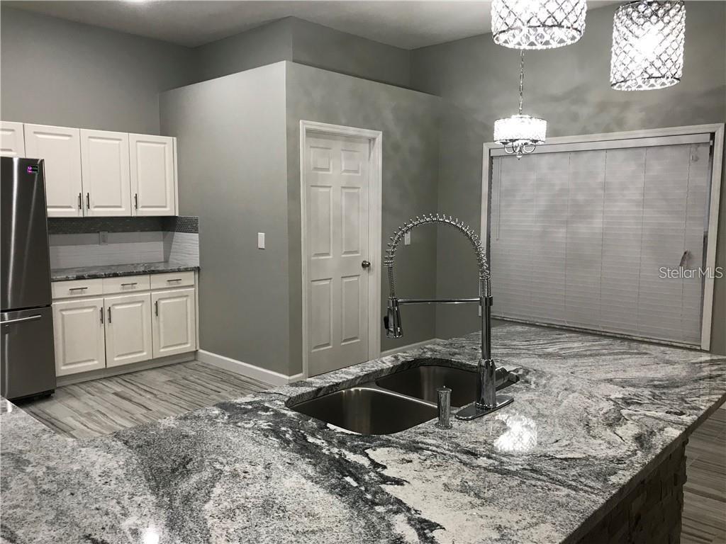 Image 16 of 30 For 1211 Dew Bloom Road