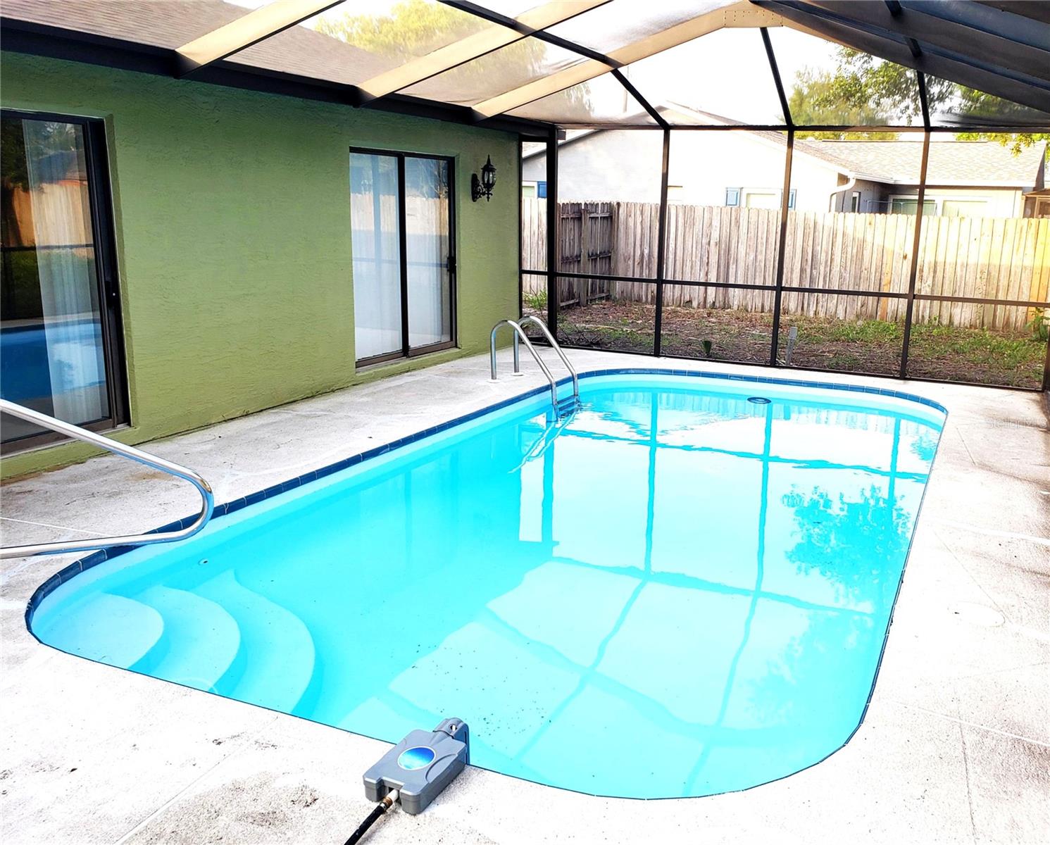 Image 4 of 26 For 4284 Everett Avenue