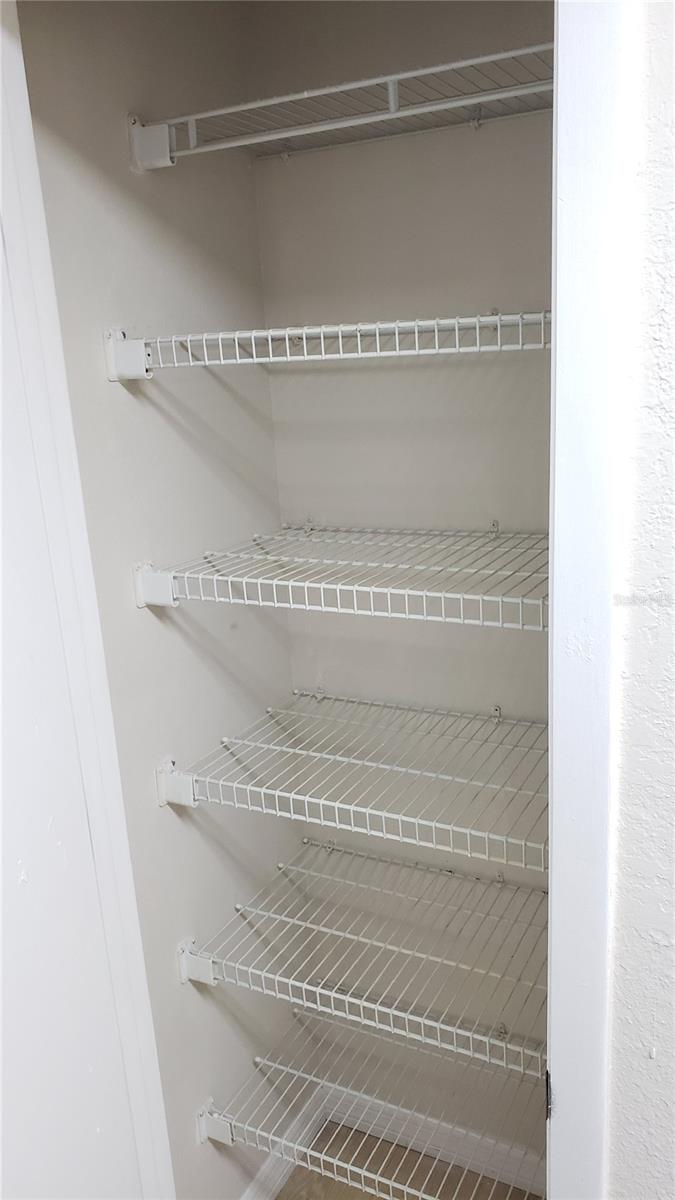 Image 9 of 26 For 4284 Everett Avenue