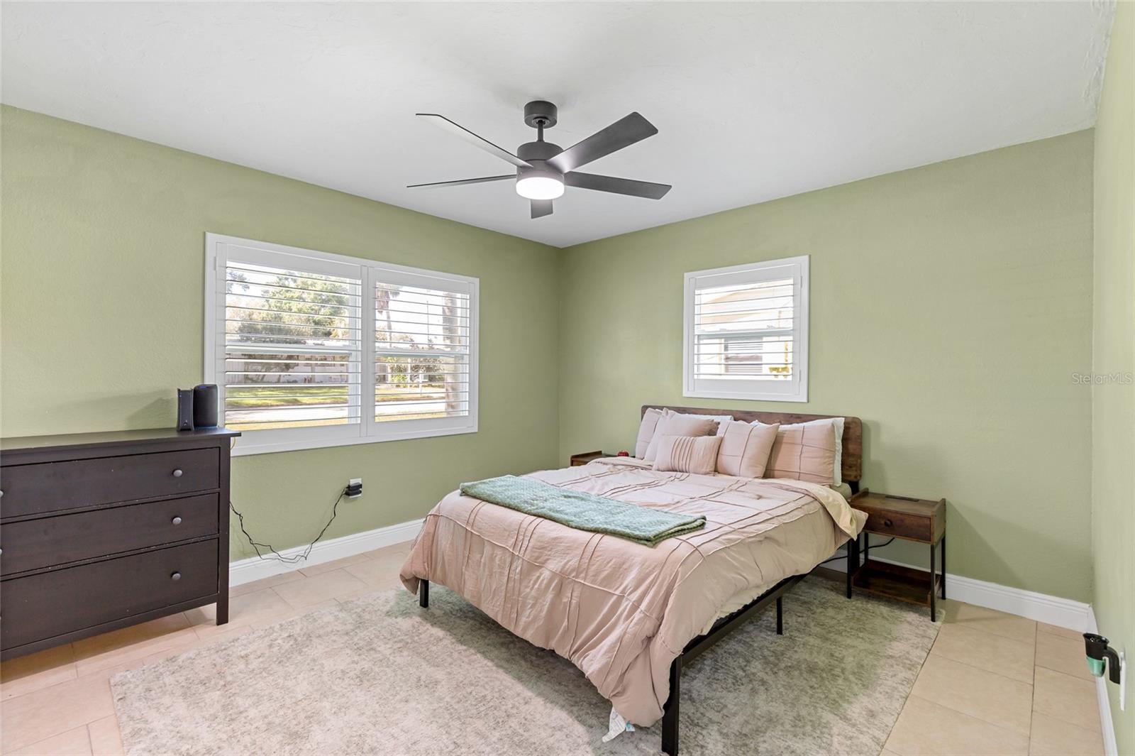 Image 16 of 49 For 1816 7th Street W