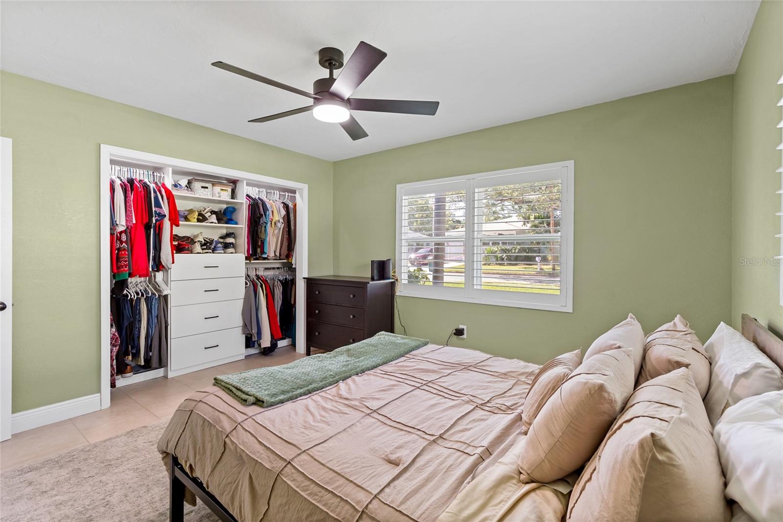 Image 17 of 49 For 1816 7th Street W