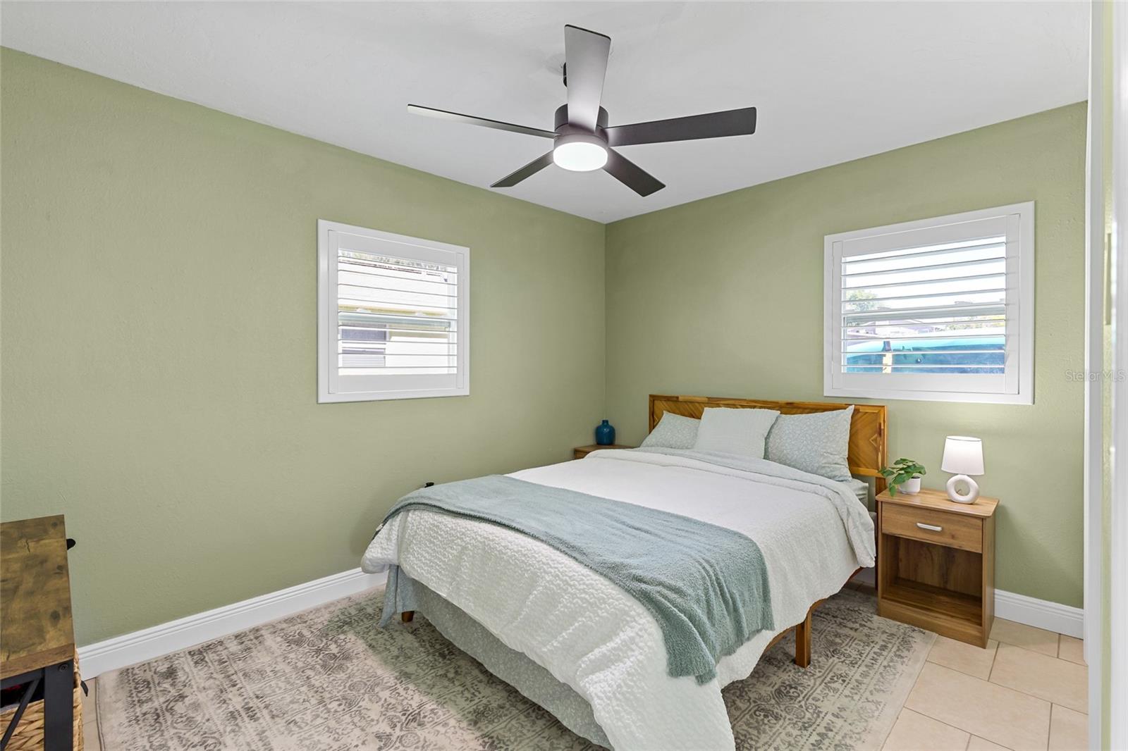 Image 22 of 49 For 1816 7th Street W