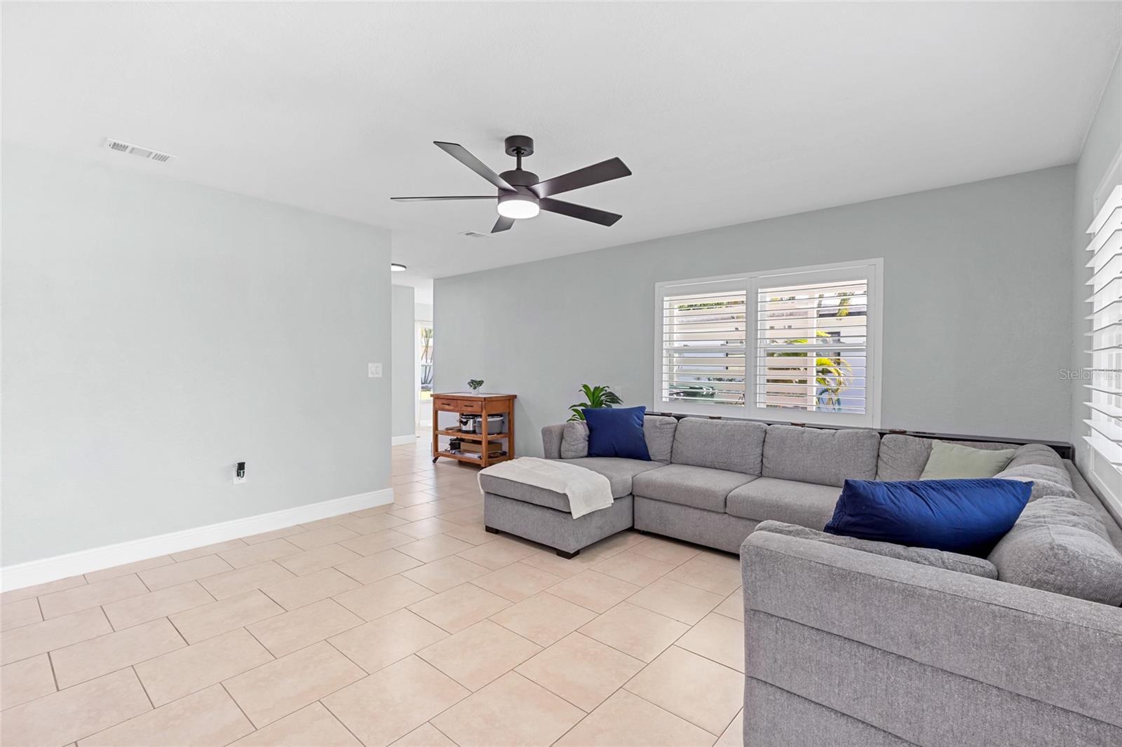 Image 7 of 49 For 1816 7th Street W