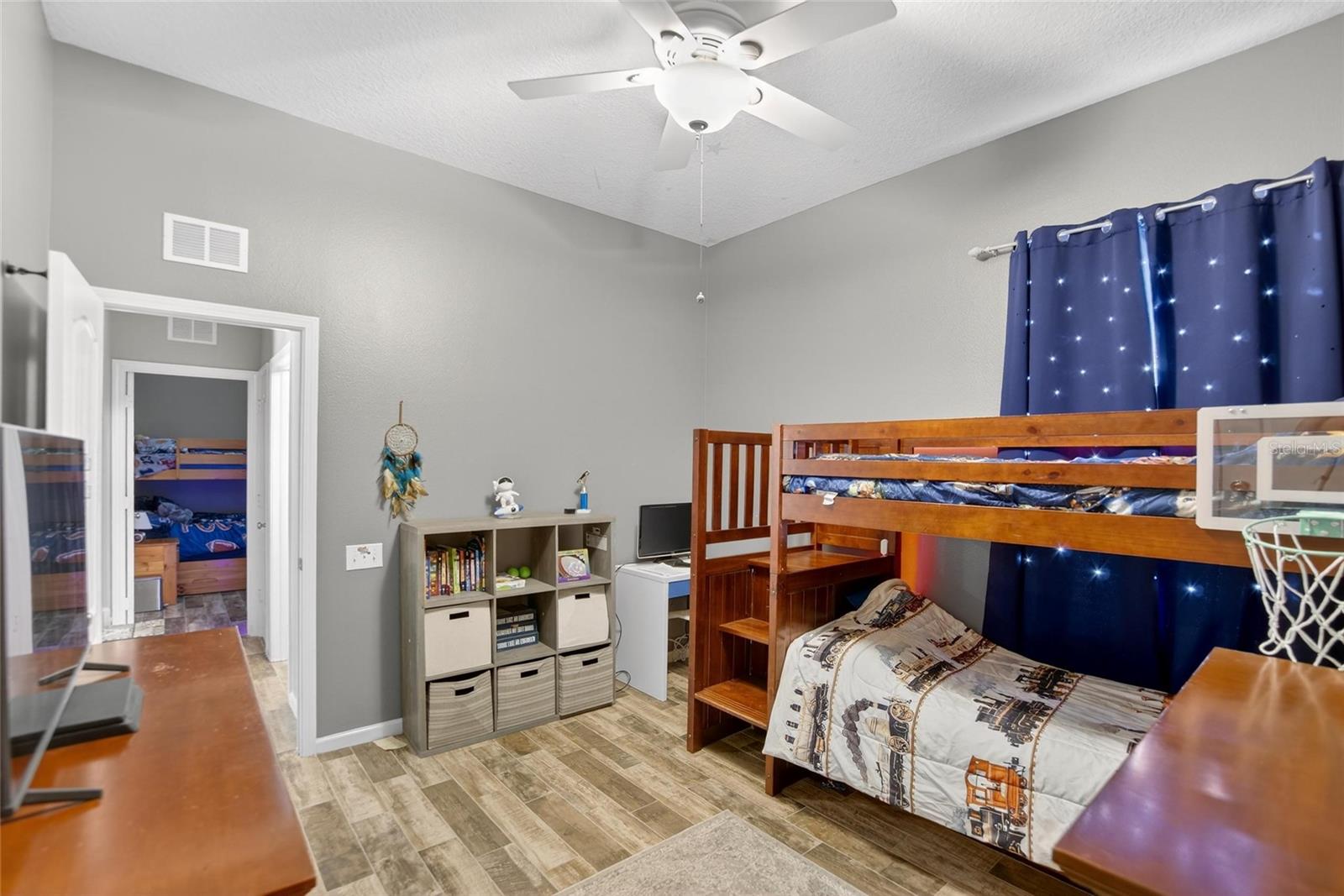 Image 33 of 56 For 5937 Riva Ridge Drive