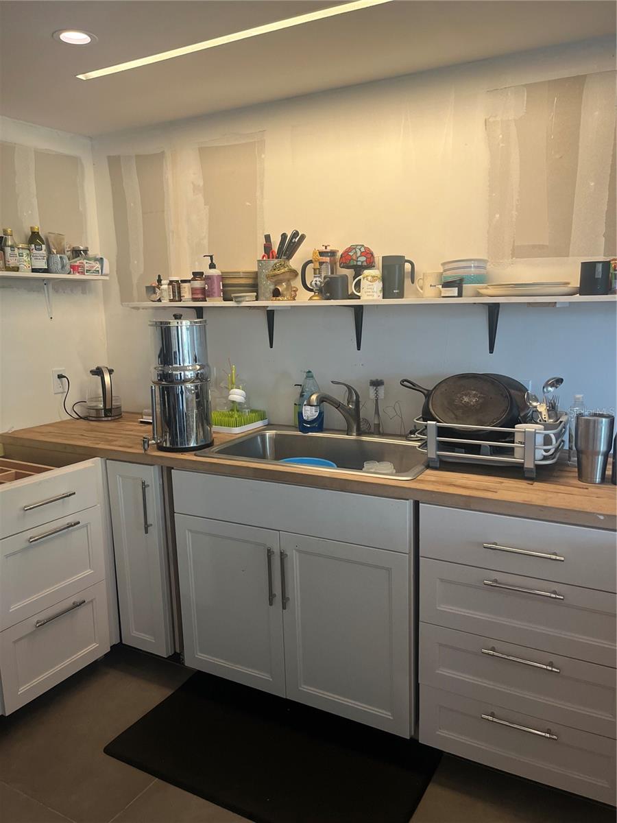 Image 3 of 7 For 4207 Baird Street