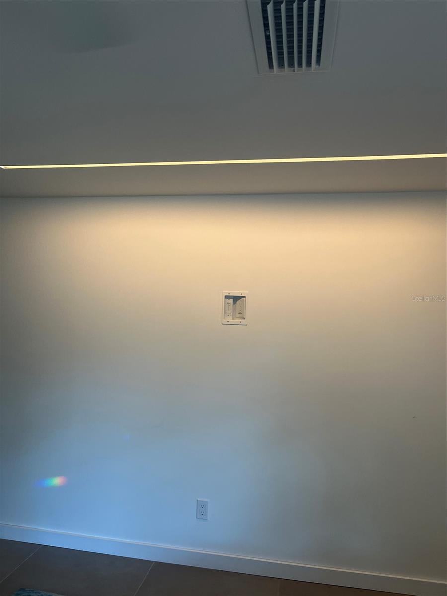 Image 5 of 7 For 4207 Baird Street