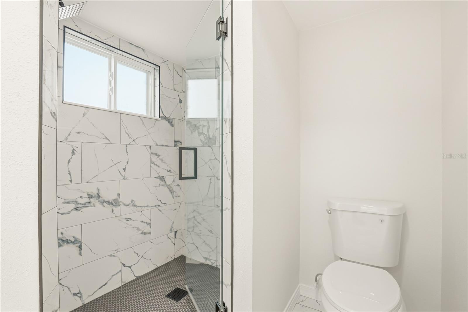 Image 19 of 42 For 4510 Rickover Court