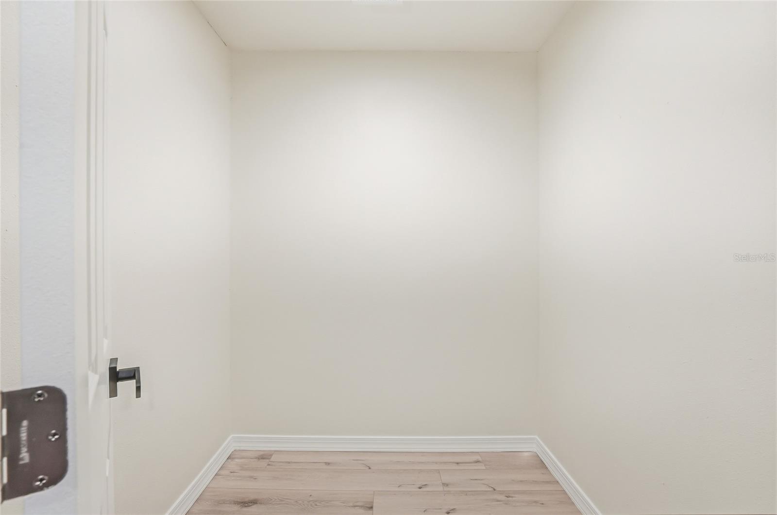 Image 21 of 42 For 4510 Rickover Court