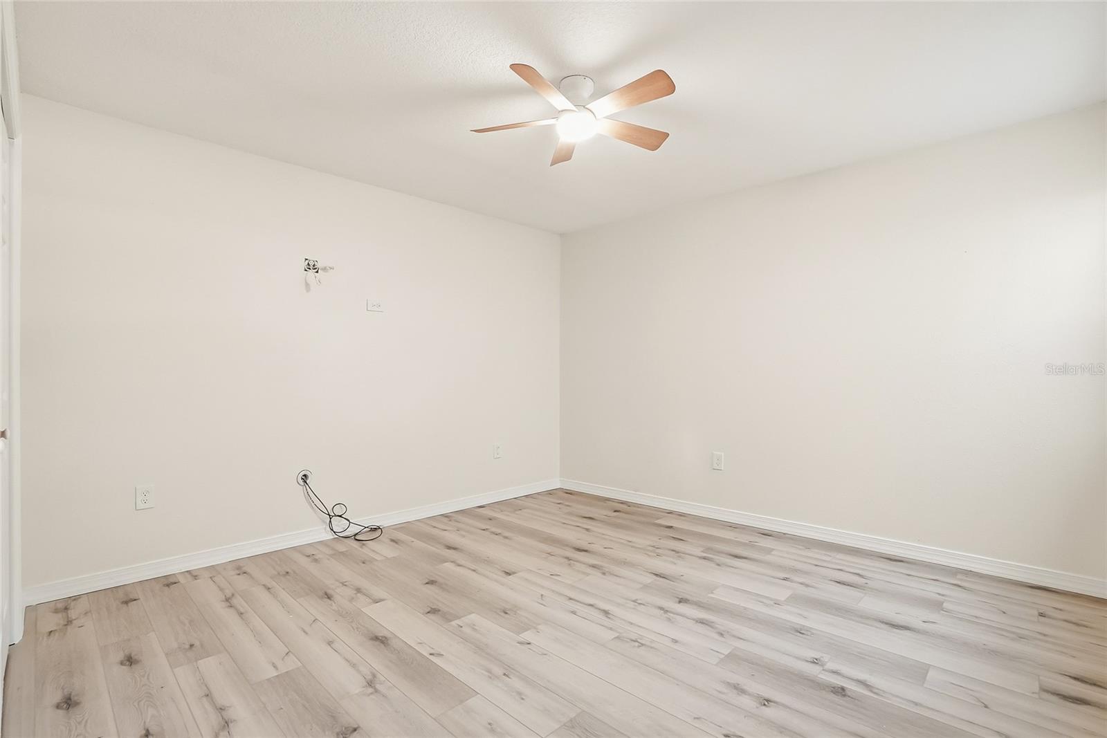 Image 26 of 42 For 4510 Rickover Court