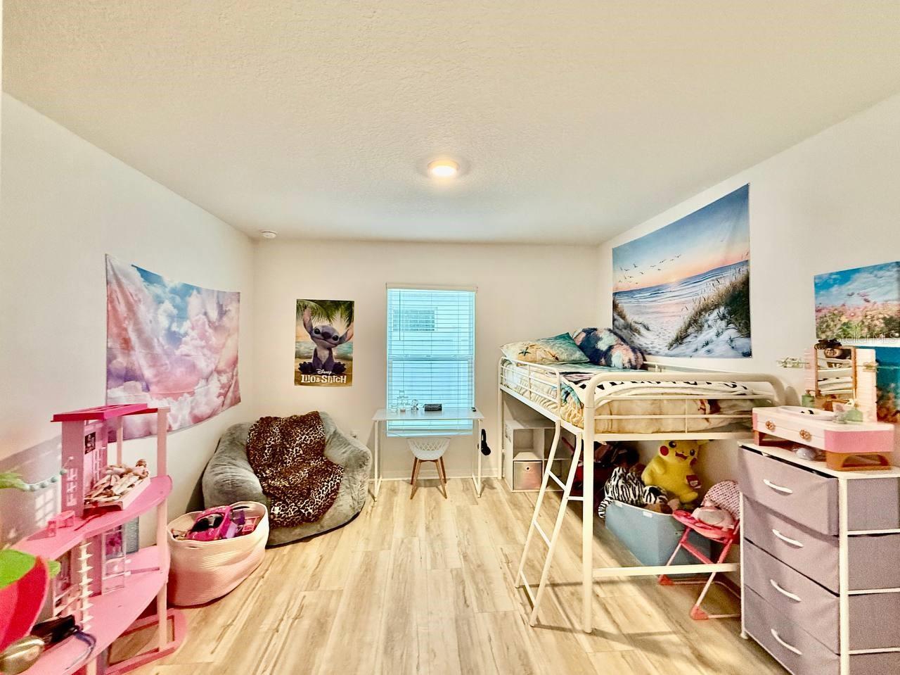 Image 17 of 25 For 1026 Golden Shiner Avenue