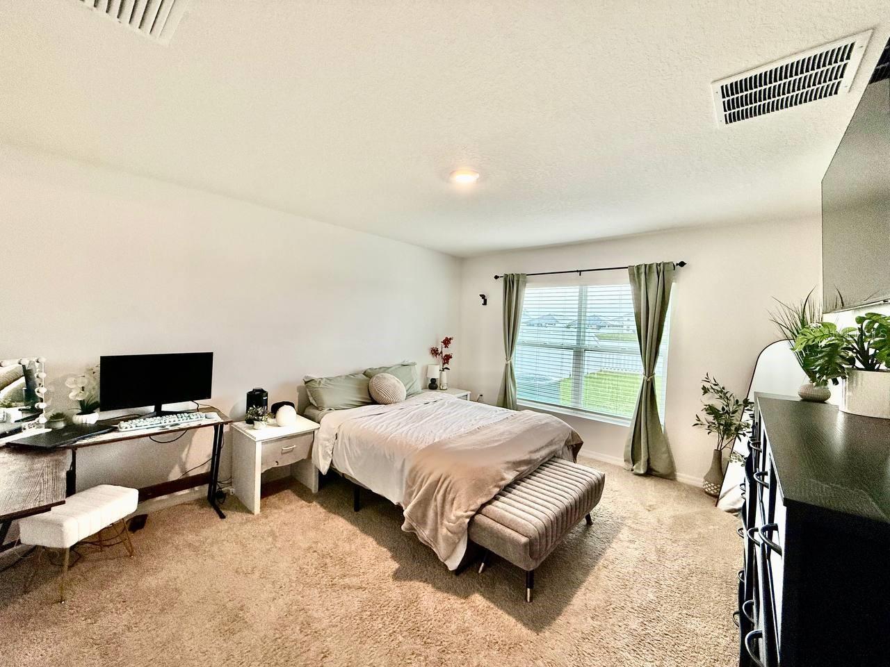 Image 20 of 25 For 1026 Golden Shiner Avenue