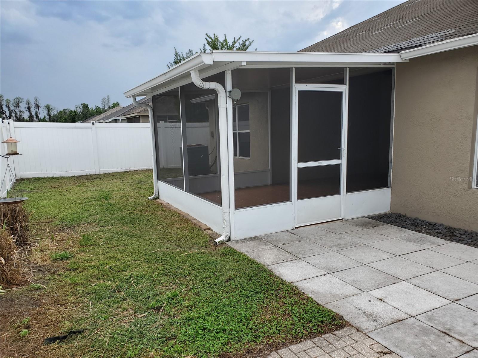 Image 15 of 18 For 31354 Kirkshire Court