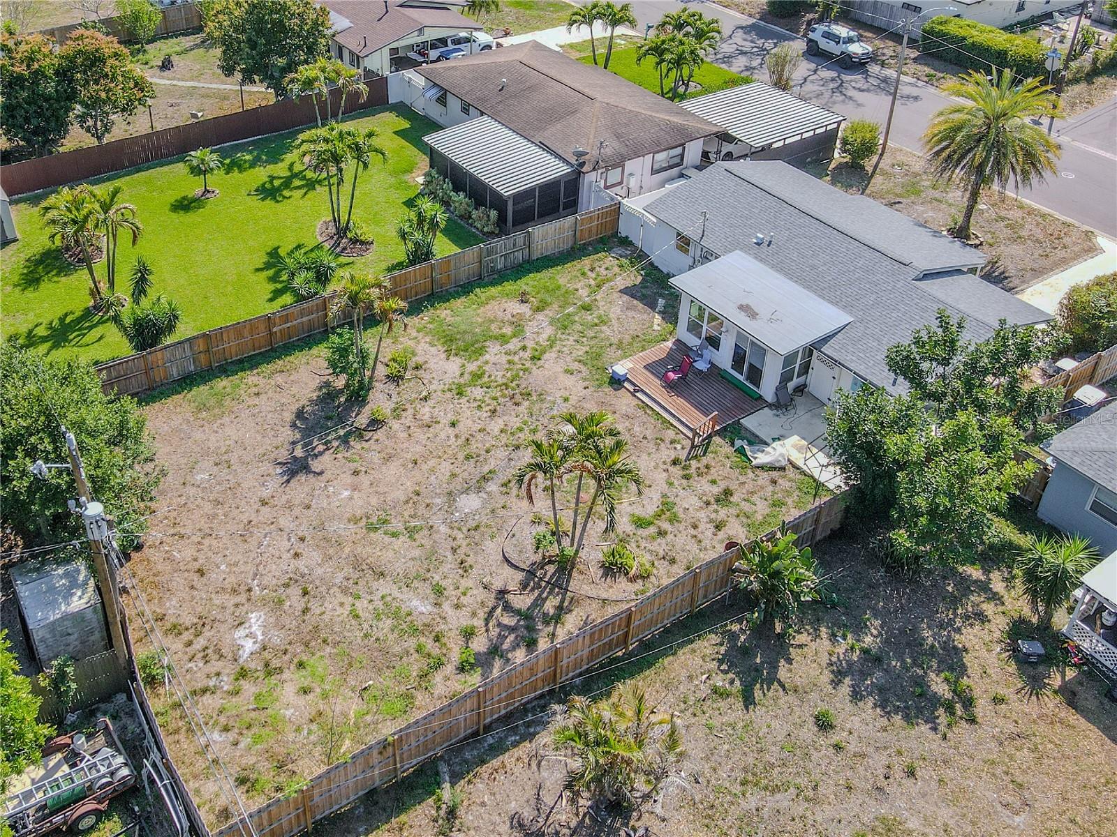 Image 15 of 24 For 1349 Young Avenue