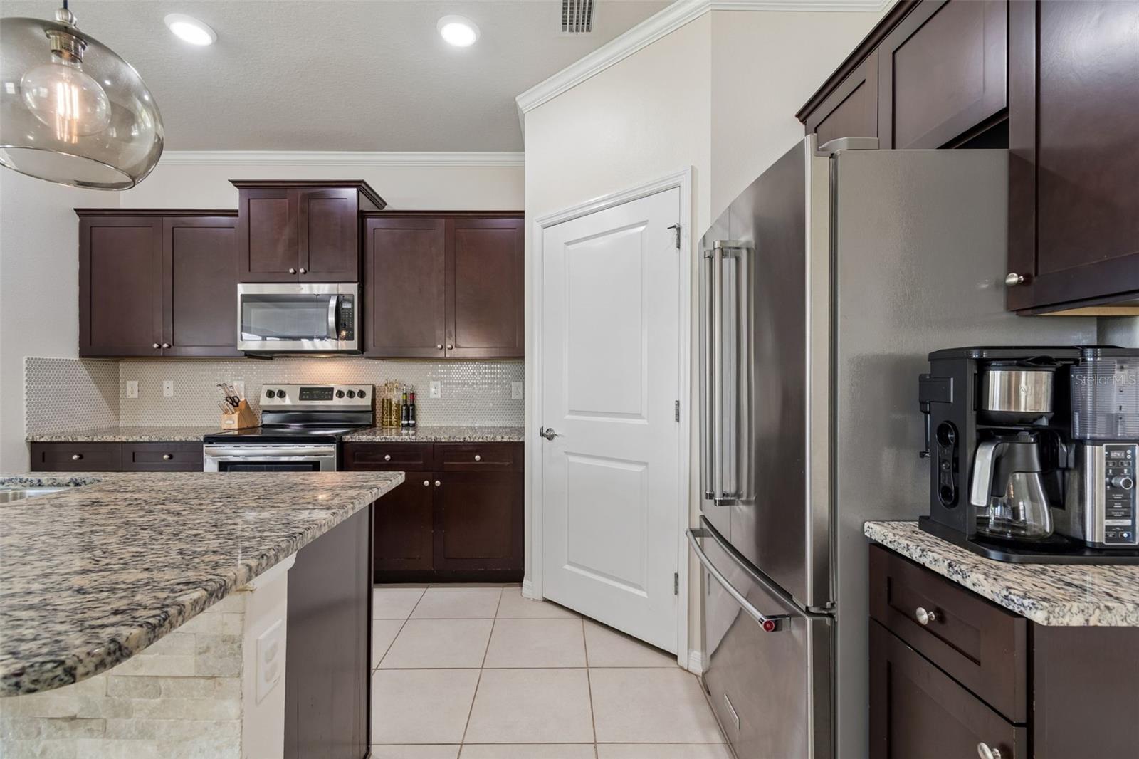 Image 12 of 49 For 1135 Pipestone Place