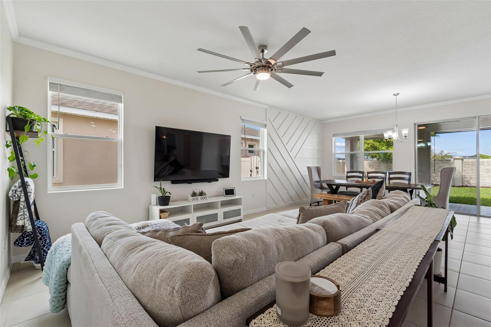 Image 13 of 49 For 1135 Pipestone Place