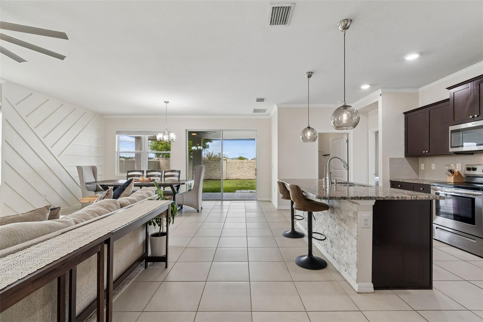 Image 17 of 49 For 1135 Pipestone Place