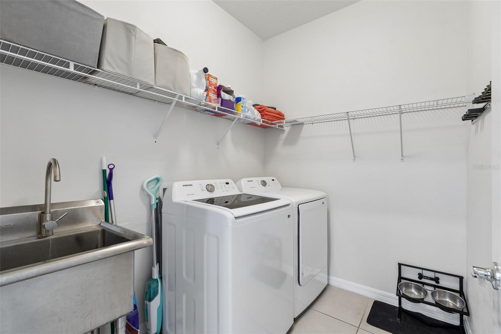 Image 19 of 49 For 1135 Pipestone Place