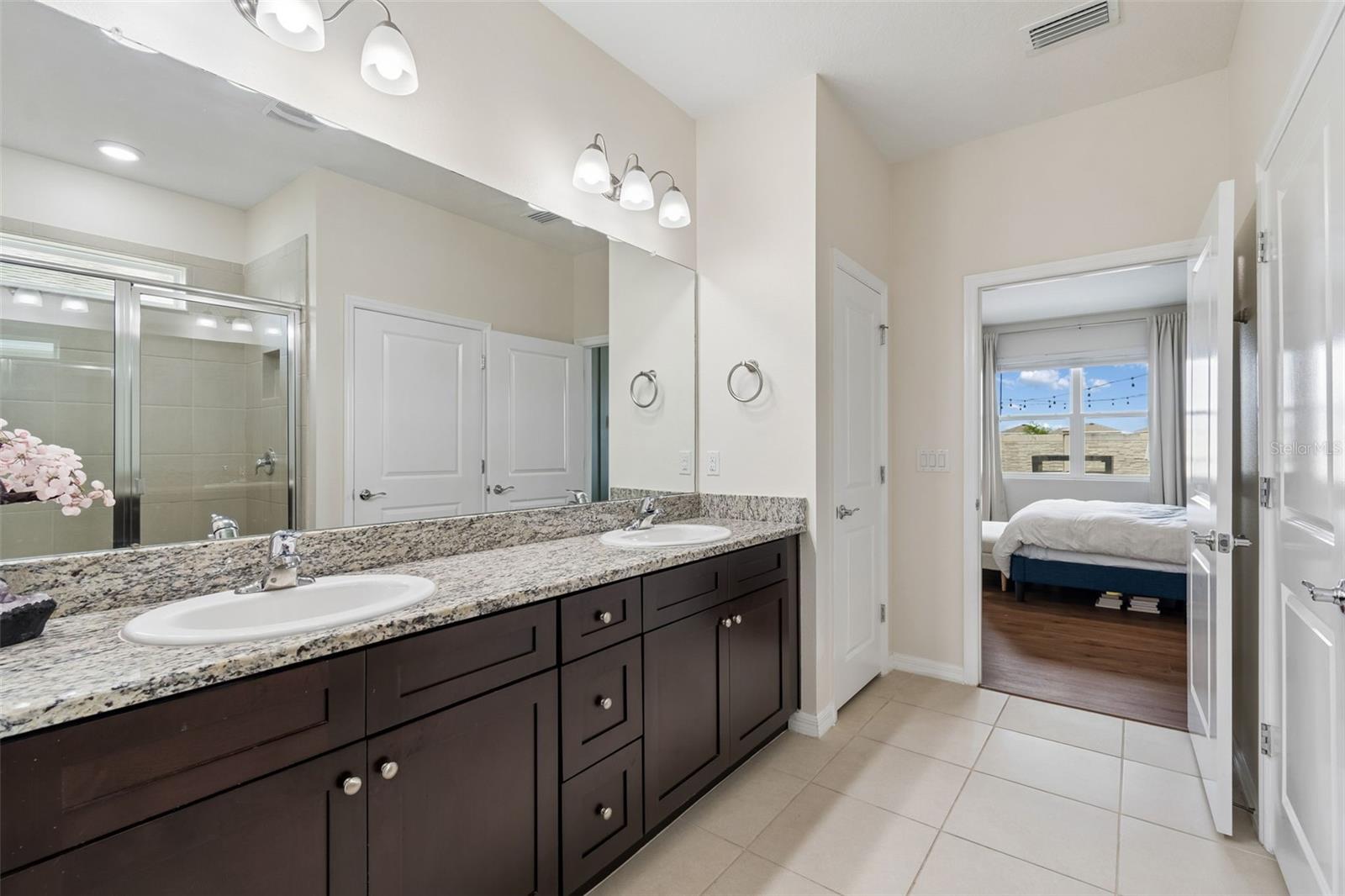 Image 25 of 49 For 1135 Pipestone Place