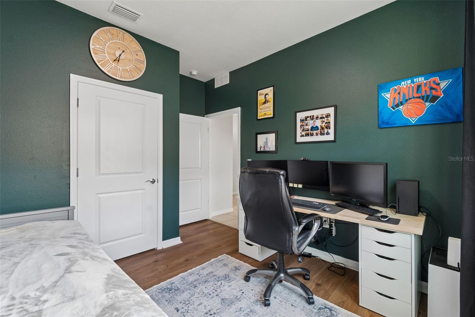 Image 35 of 49 For 1135 Pipestone Place