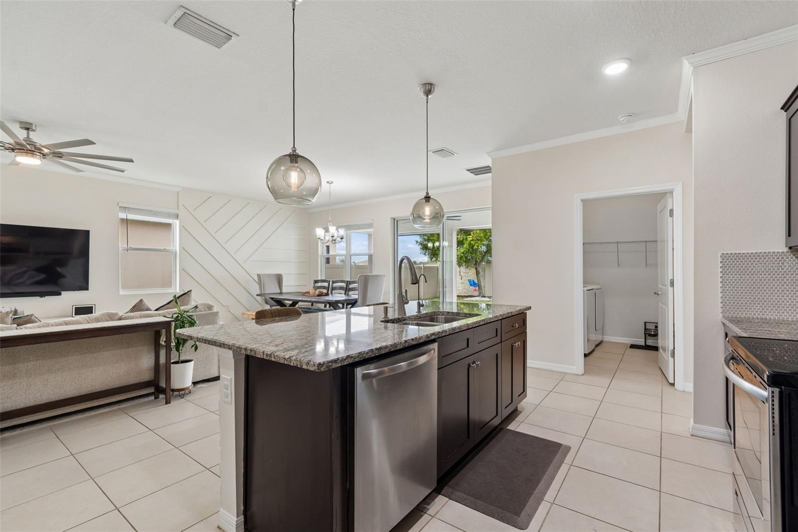 Image 8 of 49 For 1135 Pipestone Place