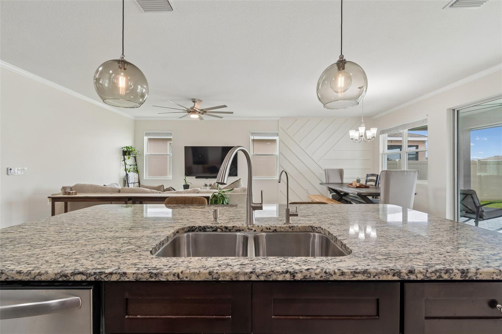 Image 9 of 49 For 1135 Pipestone Place