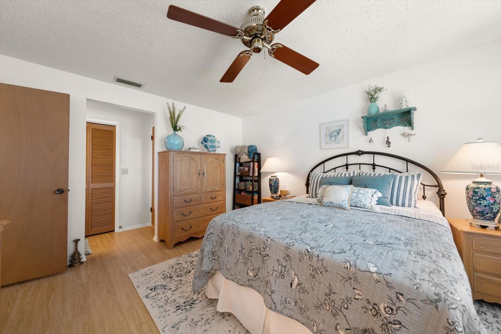 Image 15 of 28 For 11511 113th Street 10h