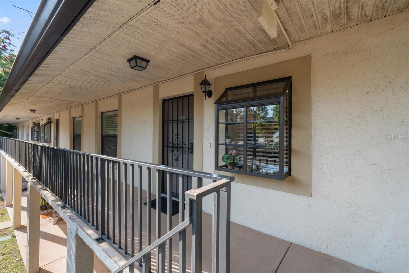 Image 23 of 28 For 11511 113th Street 10h